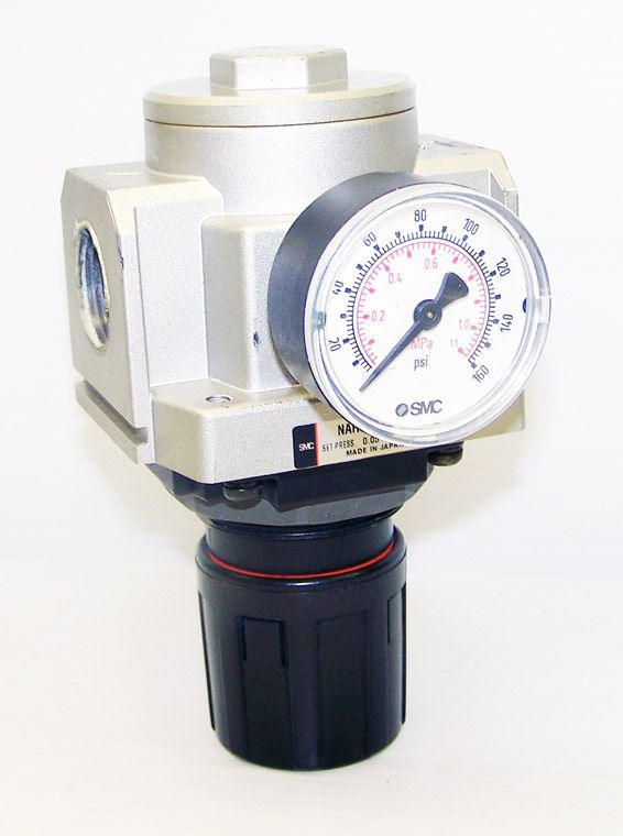 SMC AR5000 N06 PNEUMATIC REGULATOR  