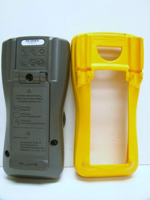 FLUKE 117 TRUE RMS MULTIMETER  