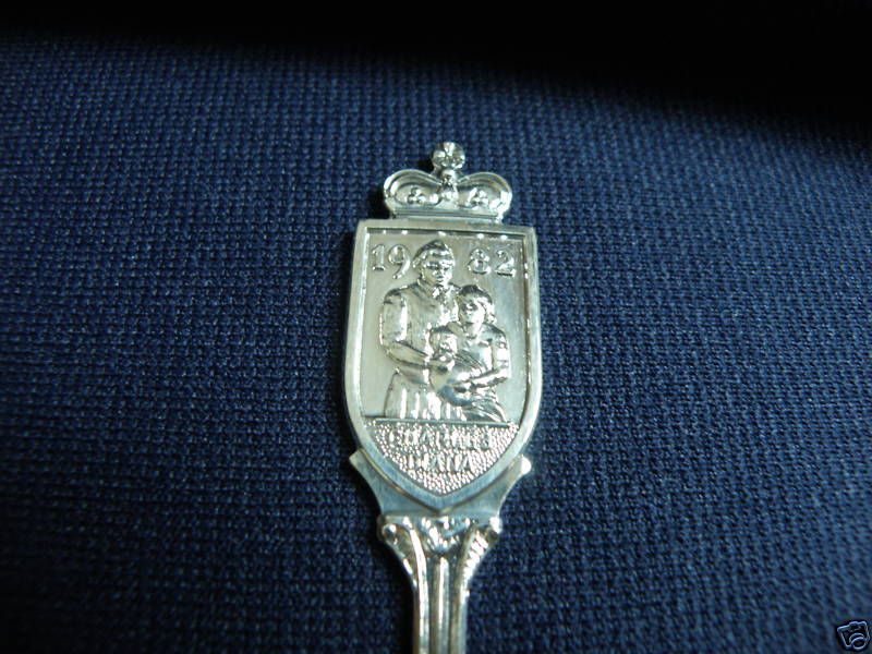 PRINCE WILLIAM JUNE 21 1982 Collector Souvenir SPOON SP  