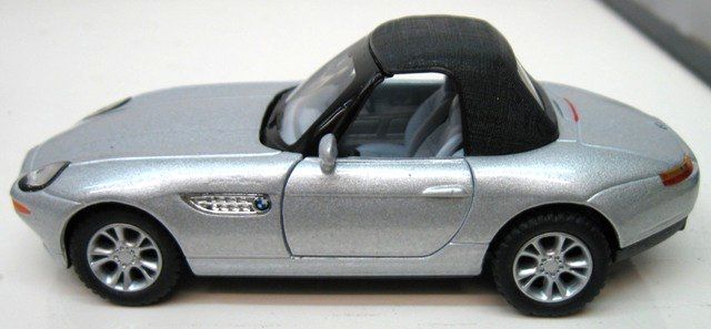 Kinsmart BMW Z8 Roadster Convertible Silver 1/36  