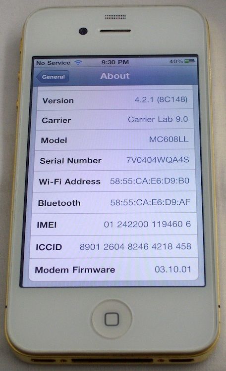   iPhone 4 4G   16GB   White (Unlocked) Smartphone GOLD Bezel   Flawless