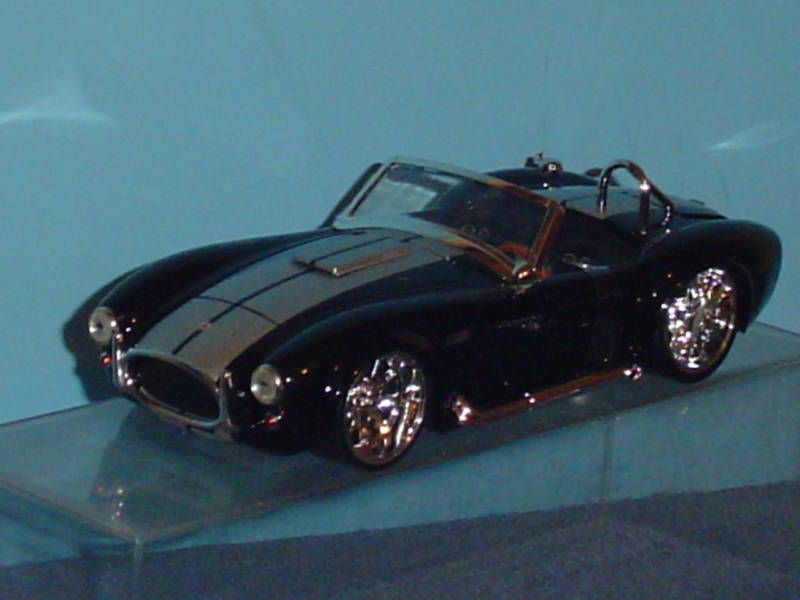 1965 SHELBY COBRA 427 S/C 124 BLACK w SILVER STRIPES  