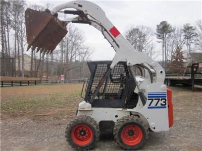 2001 BOBCAT 773, 2319 HRS, SKID STEER LOADER  