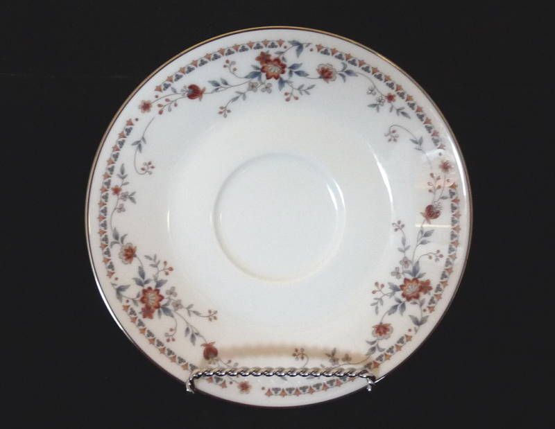 NORITAKE IVORY CHINA ADAGIO SAUCER PLATINUM TRIM  