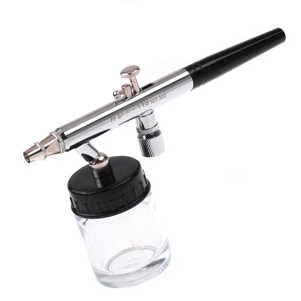Dual action airbrush with a 0.35mm nozzle, for precise and accurate 