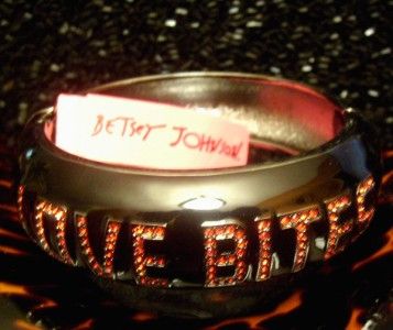   Johnson CRITTER VAMPIRE SLAYER Crystal LOVE BITES BANGLE BRACELET