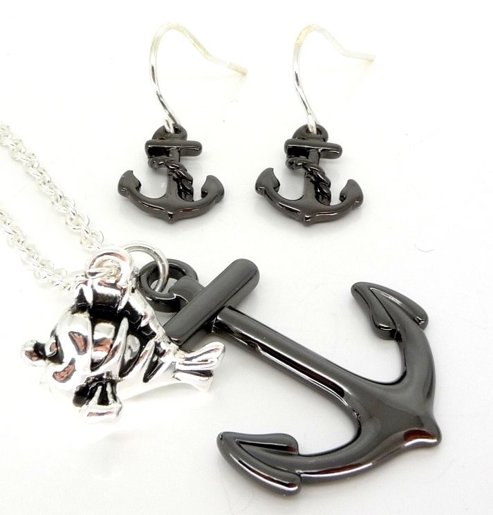 Disney Couture Little Mermaid Anchor Necklace Earrings  