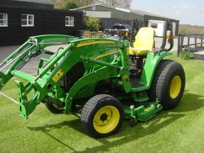   Tractor   John Deere 3320, 32.5hp, mower, loader, & turf tyres  