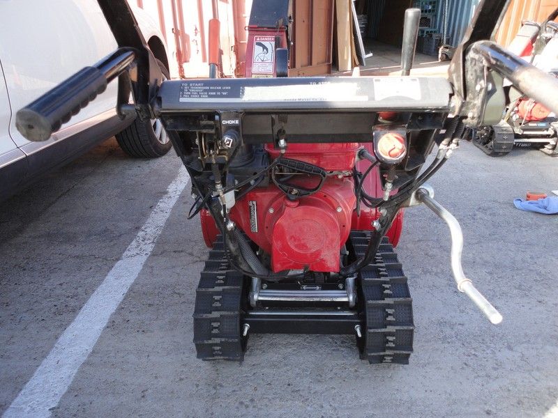 Honda HS 1132 Hydrostatic Drive Walk Behind Snow Blower  