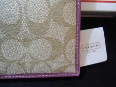 NWT AUTHENTIC COACH PASSPORT CASE W/GIFT BOX. RETAIL $78.00  