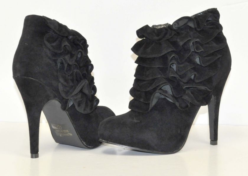 FAHRENHEIT Black Ruffle Ankle Boots/Bootie Womens 7  