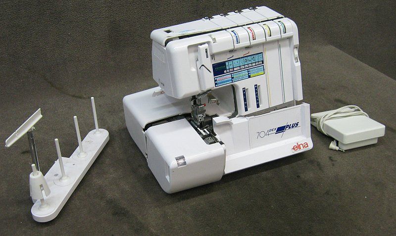 Elna 704 DEX Plus Serger *FOR PARTS/REPAIR*  