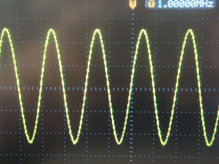   Generator Module 0  30MHz Sine / Square Wave Frequency AD9851  