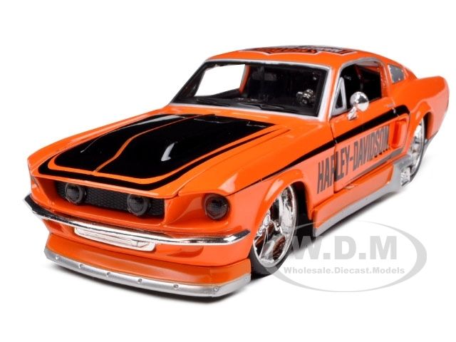 1967 FORD MUSTANG GT ORANGE HARLEY DAVIDSON 124 CUSTOM  