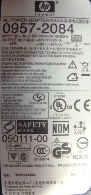 OEM HP AC POWER ADAPTER 0957 2084 100 240V 1A 50/60HZ  