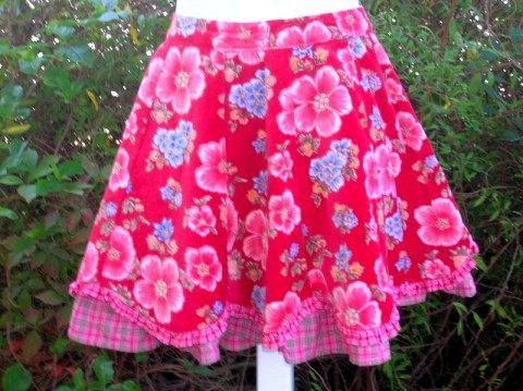 ROOM SEVEN Red Winter Scallop Twirl Skirt 104 3 3T 4T  