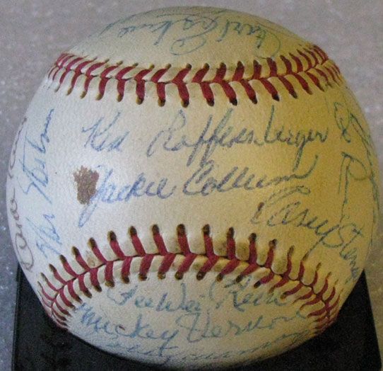 CASEY STENGEL & OTHERS AUTO SIGNED PSA DNA BASEBALL  