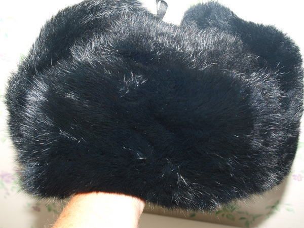 MENS BLACK FUR HAT WITH FUR EAR FLAPS XL  