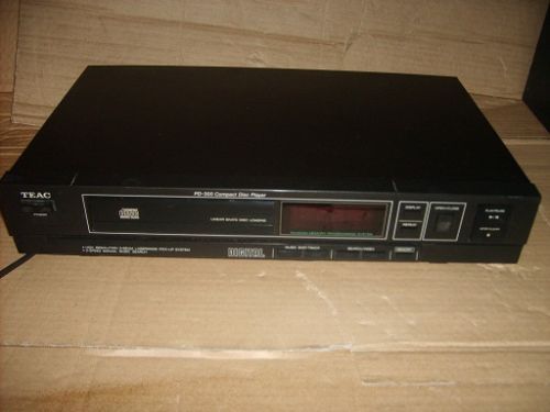 TEAC PD 300 COMPACT DISC PLAYER CD HIGH RESOLUTION  