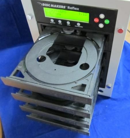 Disc Makers Reflex 4 CD RW DVD RW Drive Duplicator Powered On NEC 