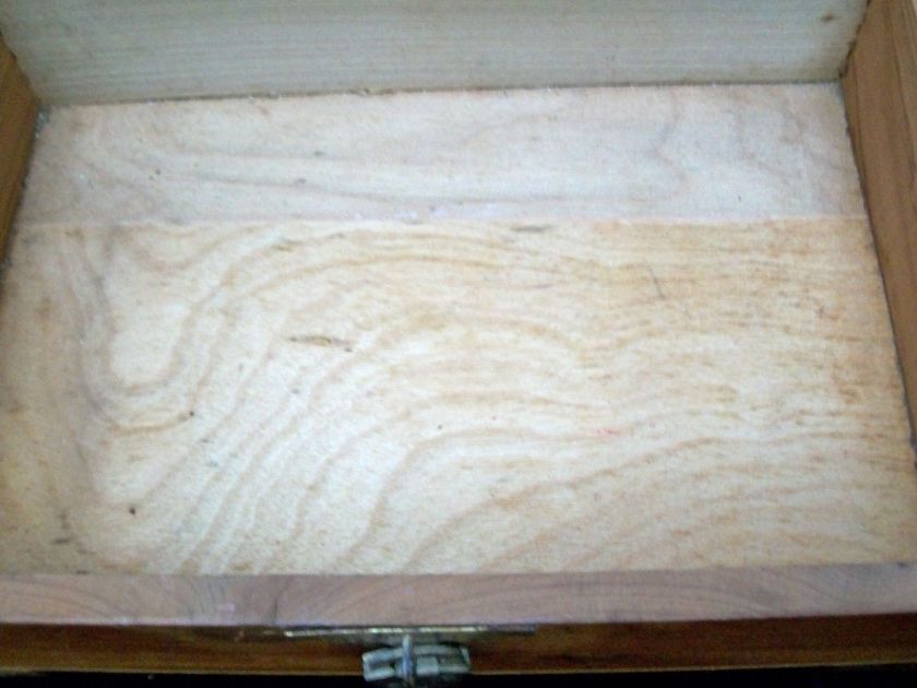   Cedar Wood Jewelry Box with Lock (No Key) and Mirror  