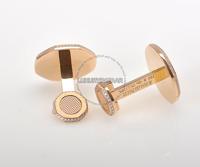 These handsome rose gold cufflinks feature an understated edge in pave 