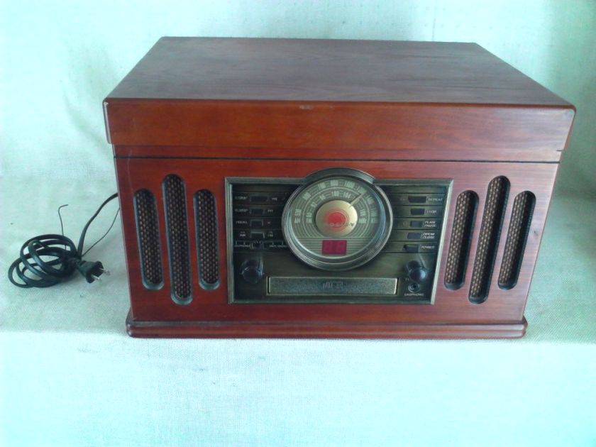   Vintage Style Stereo CD AM FM Radio Cassette Record Player NR  