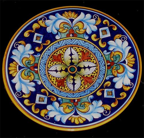 FINE DERUTA POTTERY, SET OF 4 BIG GEOMETRICO PLATES  