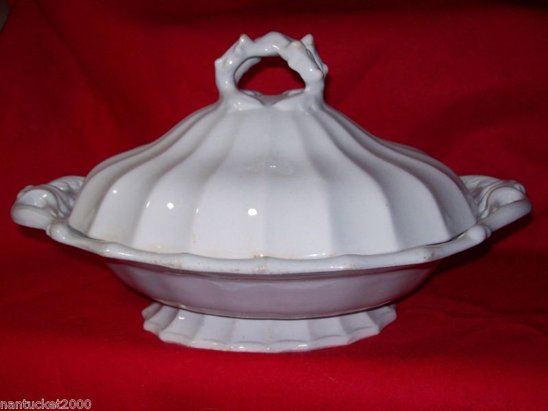 WEDGWOOD English White Ironstone Tureen & Cover c1850  